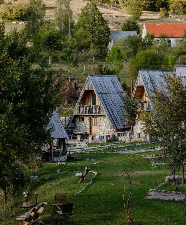 Eco Village Nevidio Poscenje 外观 照片